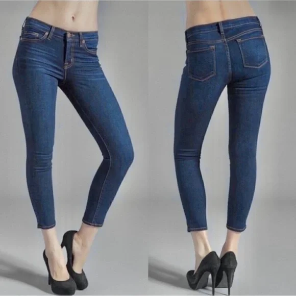 J BRAND Women’s Indigo Mid Rise Capri Jean Pants - Picture 1 of 8